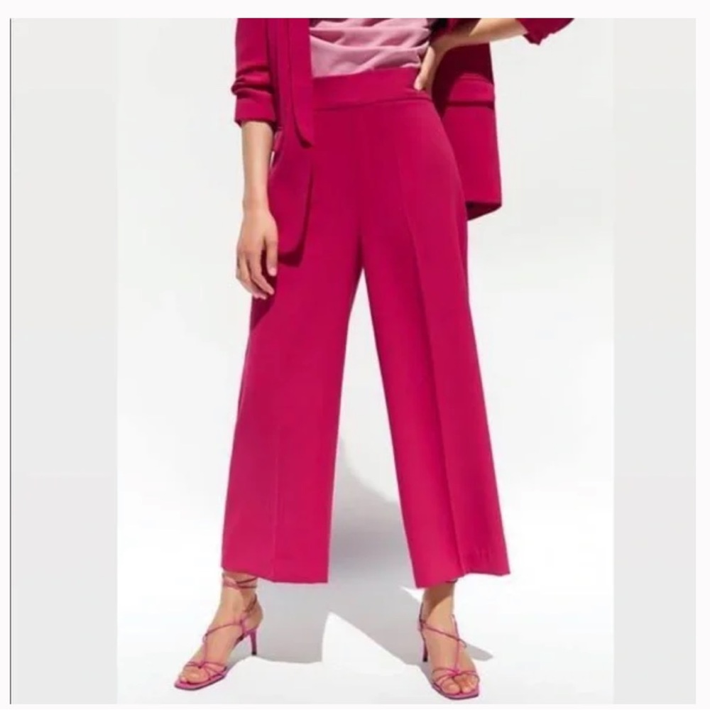 Zara Fushia Culottes Highwaisted Pants XS